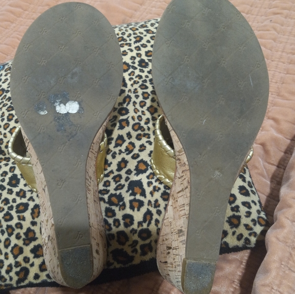 JACK ROGERS - Picture 7 of 9